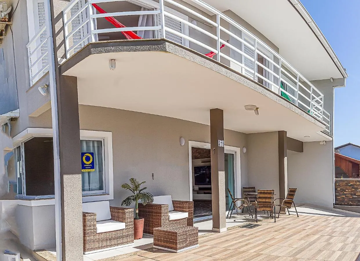 Semesterbostad Sobrado Com Piscina Aquecida A Poucos Metros Mar Villa Sao Francisco do Sul